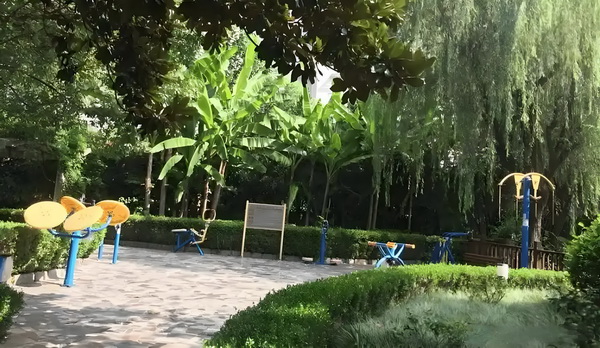 名媛春